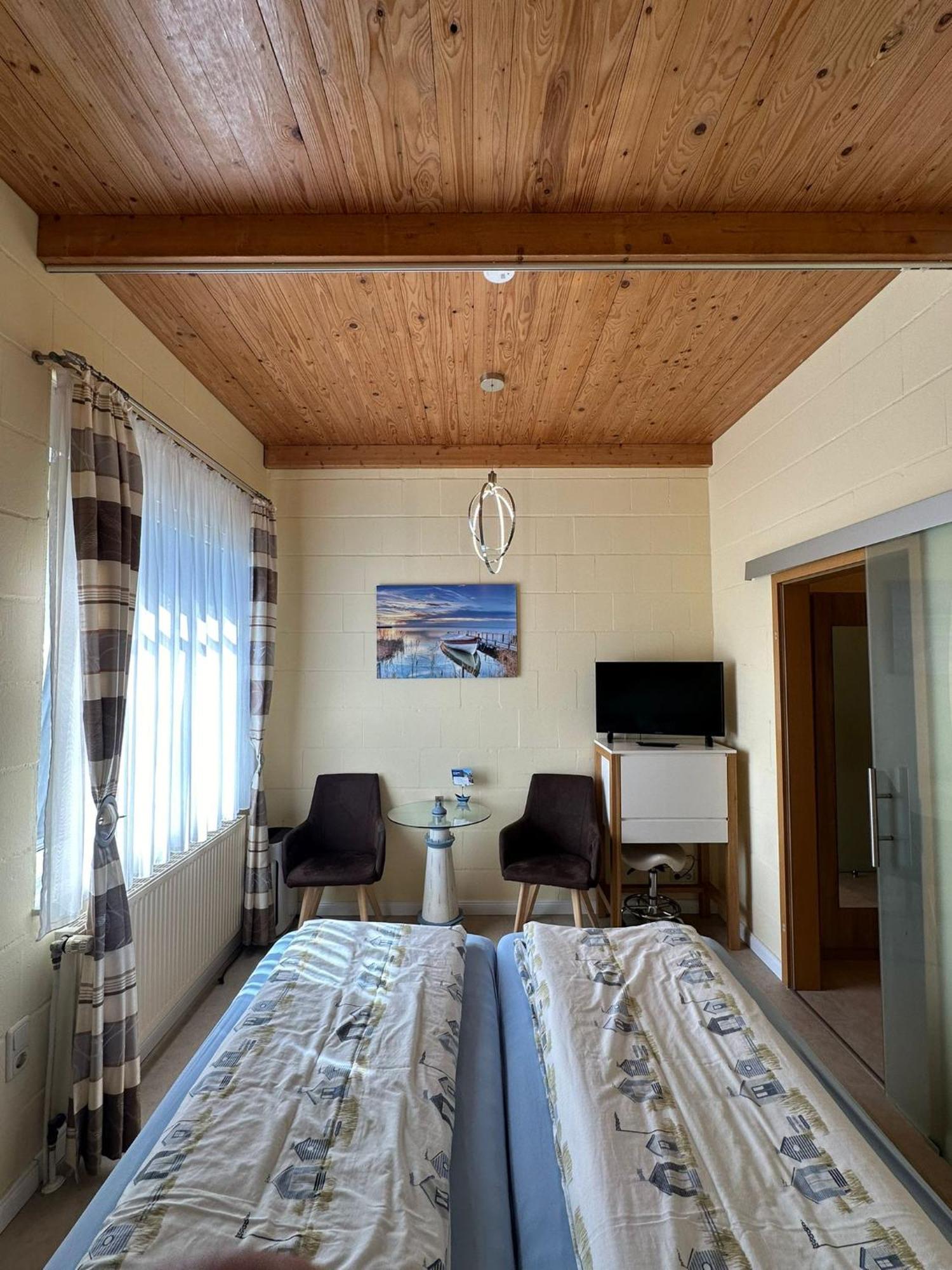 Hotel Drostenhof Garni Езенс Екстер'єр фото
